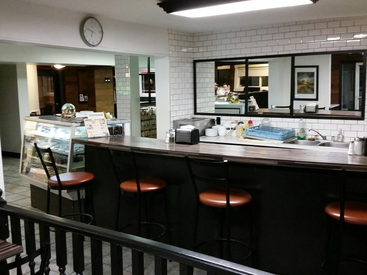 Wild Rose Country Inn Grande Prairie Buitenkant foto