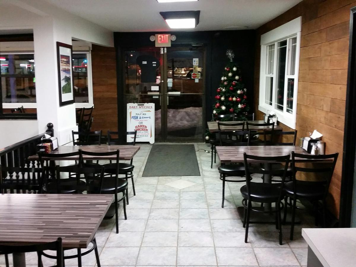 Wild Rose Country Inn Grande Prairie Buitenkant foto